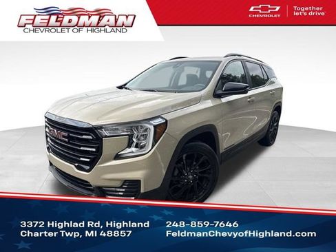 Used 2023 GMC Terrain SLE w/ Driver Convenience Package FWD image 1