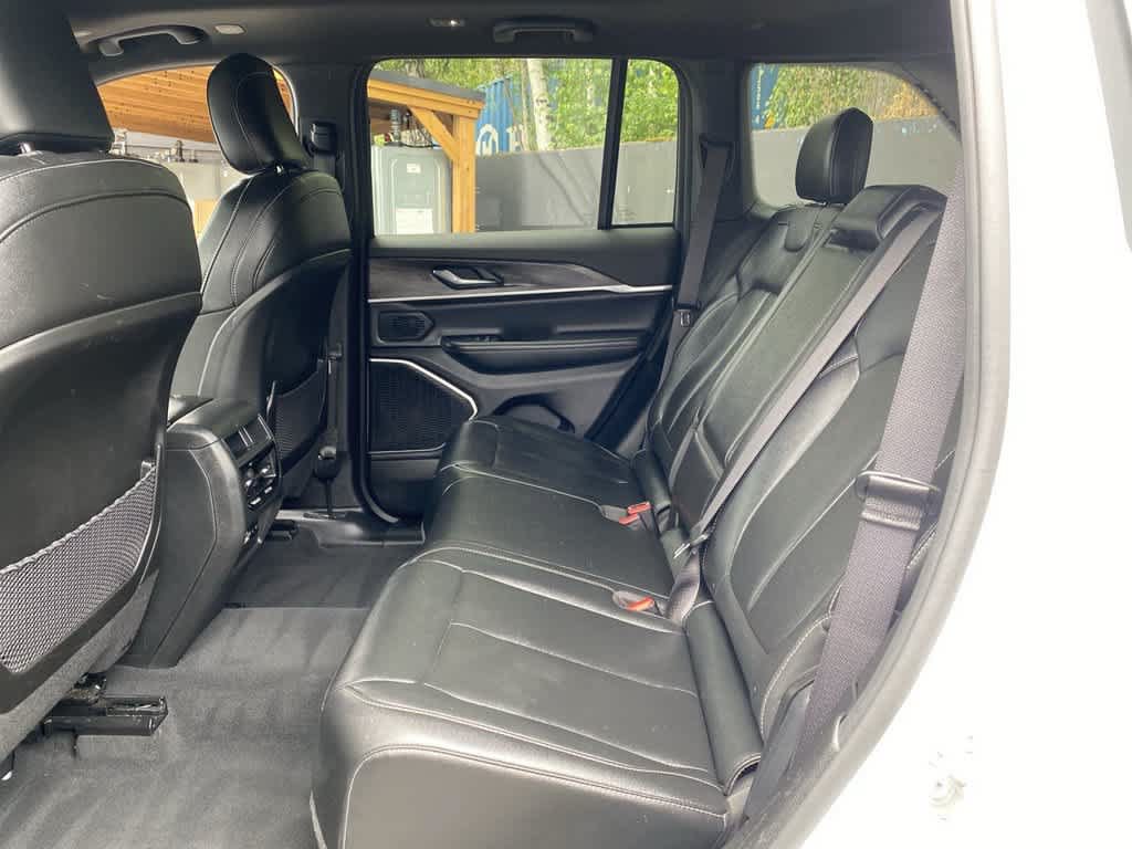Used 2024 Jeep Grand Cherokee Limited 4xe AWD/4WD image 16