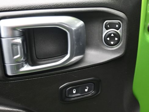 Used 2025 Jeep Wrangler Unlimited Sport AWD/4WD image 10
