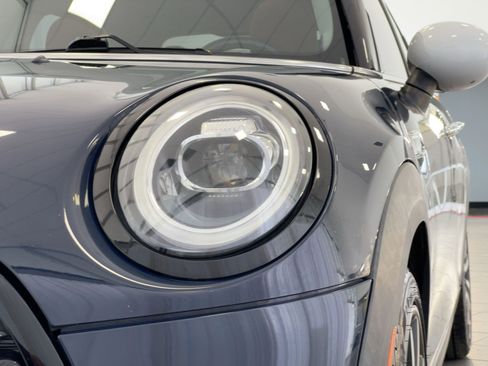 Used 2019 MINI Cooper S image 11