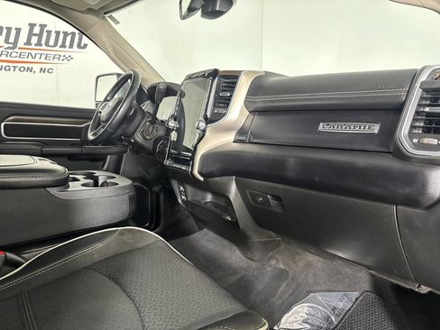 Used 2024 RAM 2500 Laramie AWD/4WD image 27