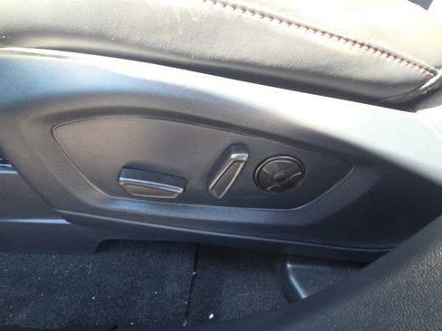 Certified 2025 Ford Explorer ST image 30