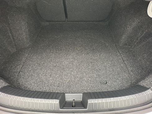 Used 2025 Volkswagen Jetta Sport FWD image 21