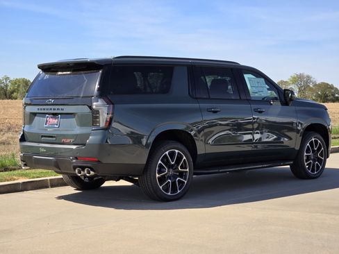 New 2026 Chevrolet Suburban RST w/ Advanced Technology Package image 3