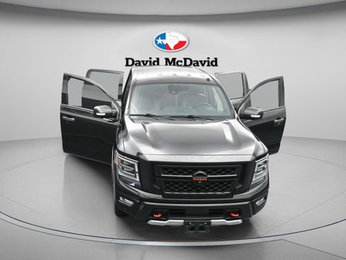 Used 2021 Nissan Titan PRO-4X w/ Pro-4x Convenience Package image 47
