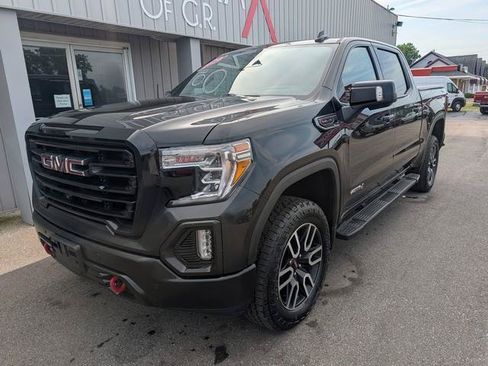 Used 2020 GMC Sierra 1500 AT4 w/ AT4 Premium Package AWD/4WD image 7