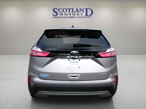 Used 2024 Ford Edge SEL image 7