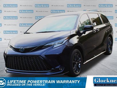 New 2025 Toyota Sienna XSE
