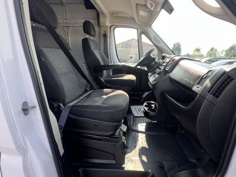 Used 2019 RAM ProMaster 2500 FWD image 12