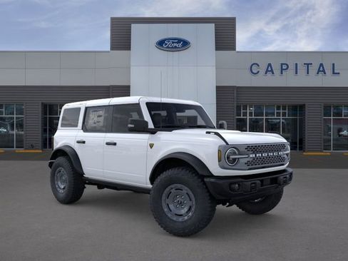 New 2025 Ford Bronco Badlands AWD/4WD image 7