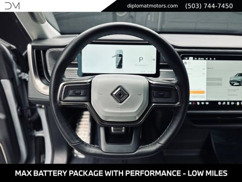 Used 2024 Rivian R1S Adventure Dual AWD/4WD image 31