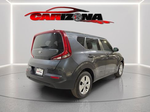 Used 2021 Kia Soul LX image 10