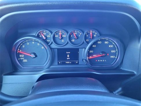 Used 2022 Chevrolet Silverado 1500 Custom image 21