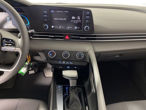 New 2026 Hyundai Elantra SE w/ Cargo Package FWD image 16