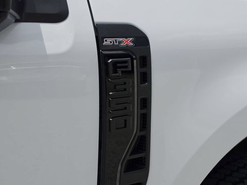 Used 2025 Ford F350 XL w/ STX Appearance Package AWD/4WD image 10