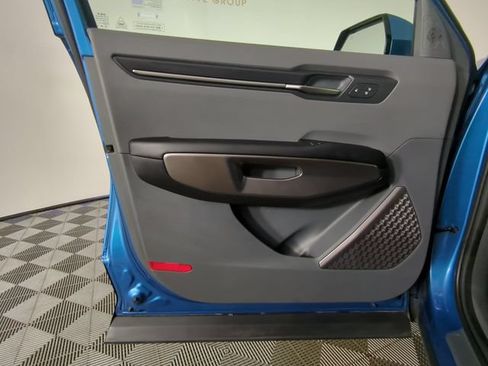 Used 2024 Kia EV9 Wind AWD/4WD image 31