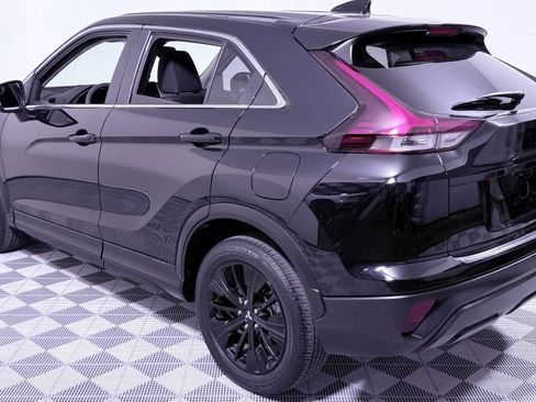 Used 2022 Mitsubishi Eclipse Cross LE image 5