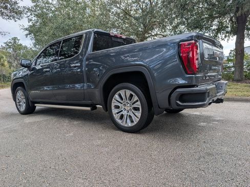 Used 2022 GMC Sierra 1500 Denali w/ Denali Reserve Package image 6