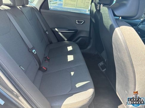 Used 2025 Kia K4 FWD image 39