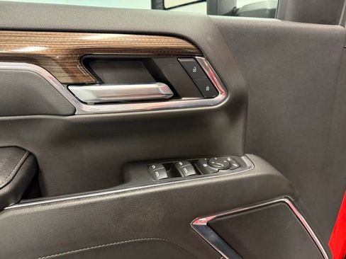 Used 2024 Chevrolet Silverado 2500 LT image 14