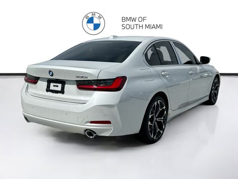 Used 2025 BMW 330i Sedan w/ Premium Package RWD image 7