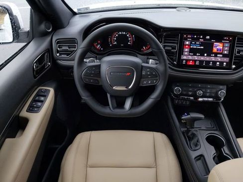 Used 2022 Dodge Durango GT image 16