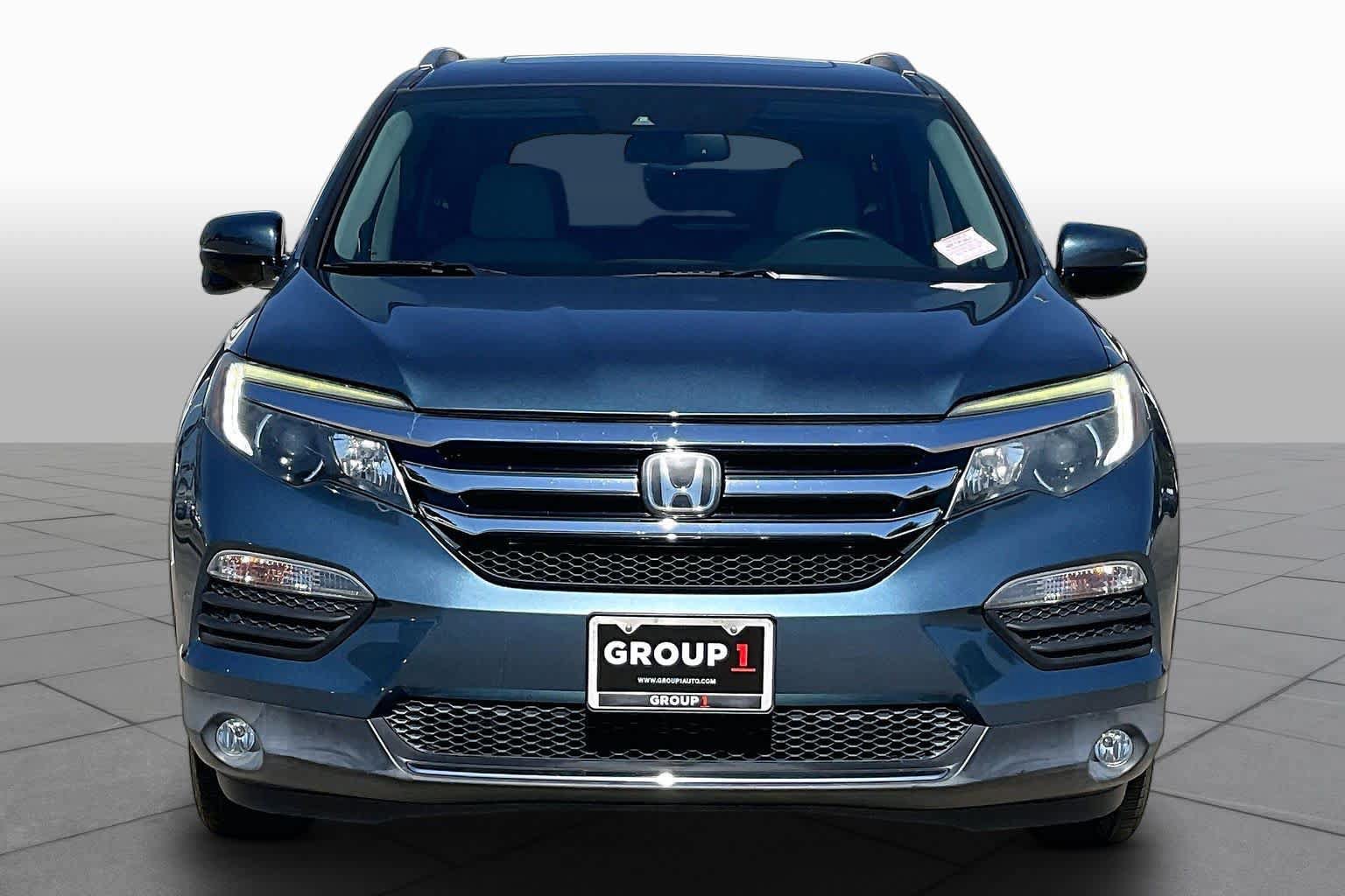 Used 2016 Honda Pilot Touring image 4