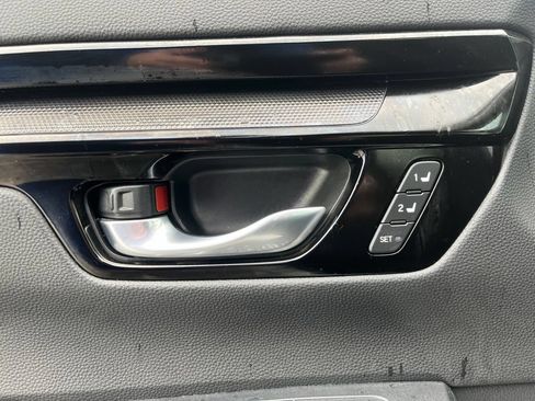 Certified 2025 Honda CR-V EX-L image 12