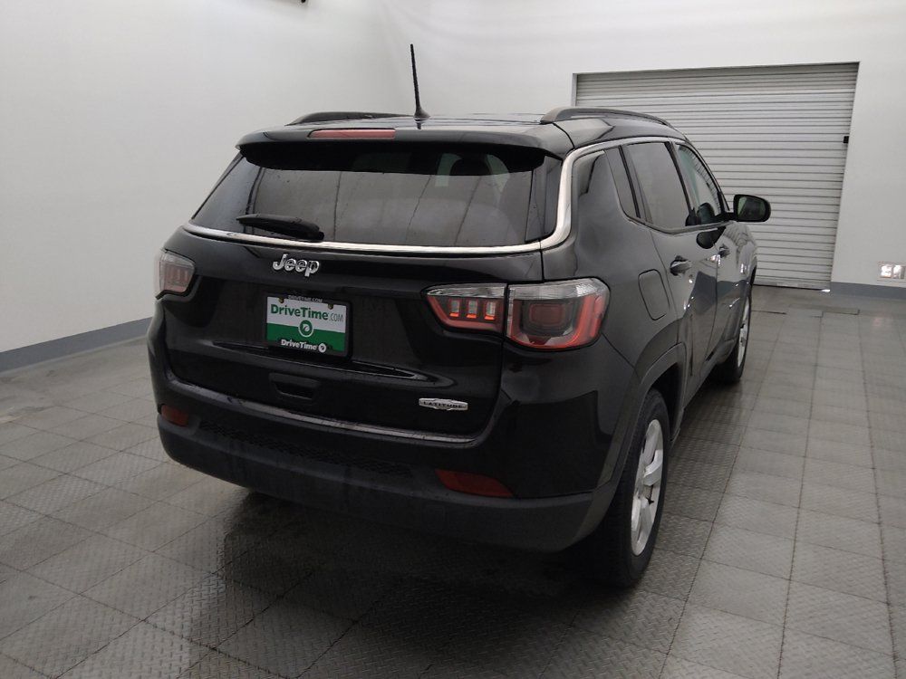 Used 2018 Jeep Compass Latitude FWD image 7