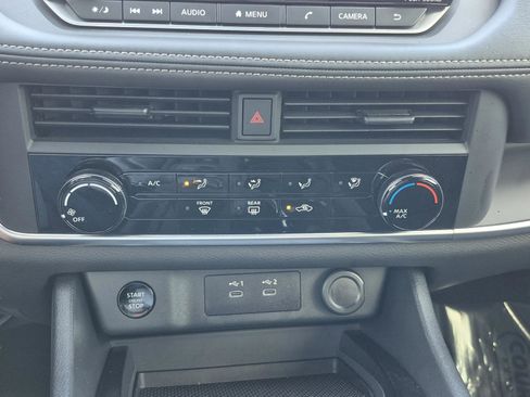 Certified 2025 Nissan Rogue S FWD image 26