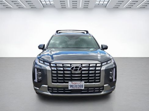 Used 2024 Hyundai Palisade Calligraphy AWD/4WD image 2