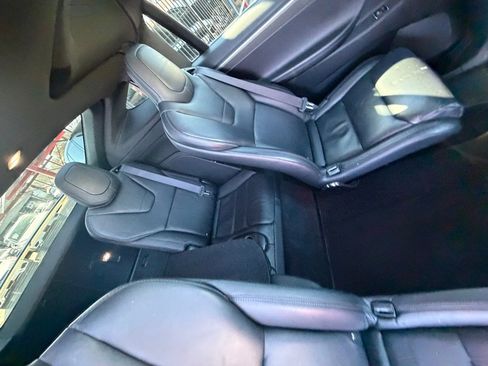 Used 2016 Tesla Model X image 29