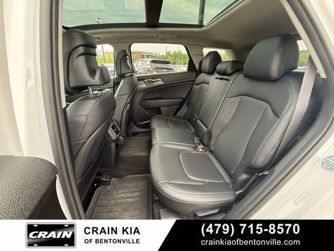 Certified 2025 Kia Sportage EX w/ Premium Package AWD/4WD image 26