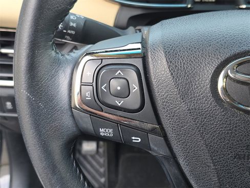 Used 2016 Toyota Avalon XLE Premium image 23