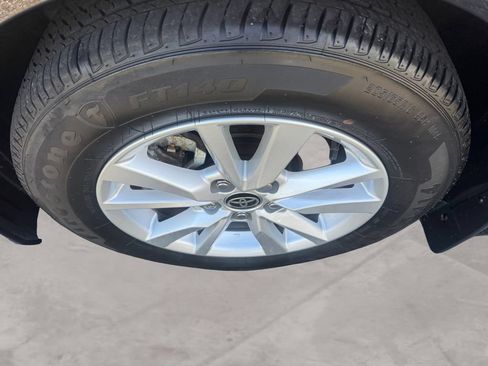 Used 2025 Toyota Camry LE w/ Convenience Package FWD image 14