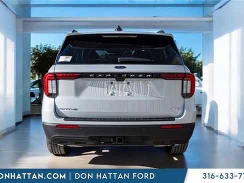 New 2026 Ford Explorer Active image 36
