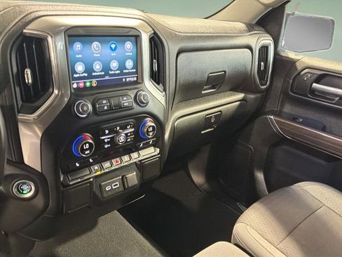 Used 2021 Chevrolet Silverado 1500 LT w/ Z71 Off-Road Package image 19