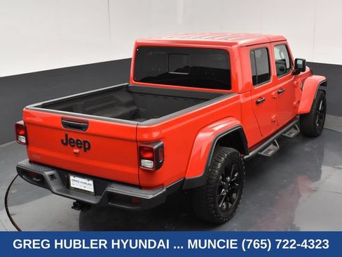 Used 2025 Jeep Gladiator Sport AWD/4WD image 32
