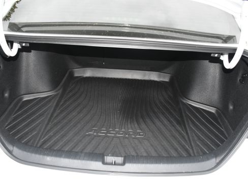 Used 2025 Honda Accord Sport image 17