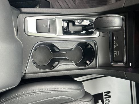 Used 2023 Subaru Ascent Limited image 39