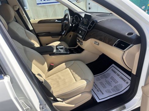 Used 2018 Mercedes-Benz GLE 350 4MATIC image 16