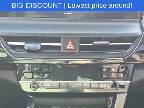 Used 2024 Kia Seltos S FWD image 32