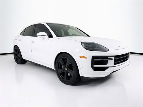 New 2026 Porsche Cayenne image 7
