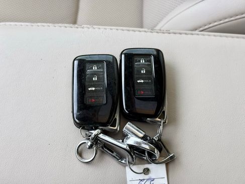 Used 2014 Lexus ES 350 w/ Premium Package image 47