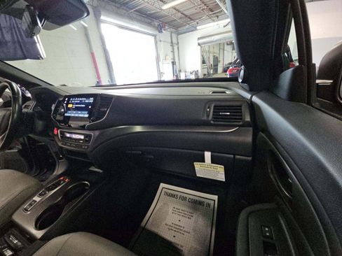 Used 2023 Honda Passport EX-L image 12
