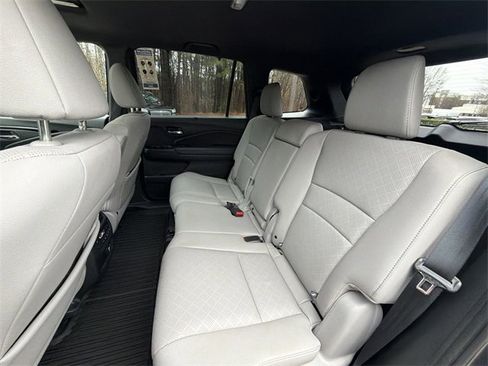 Used 2019 Honda Passport Touring image 23