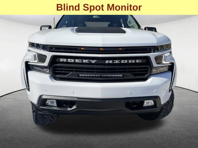 Used 2022 Chevrolet Silverado 1500 RST w/ Safety Package AWD/4WD image 4