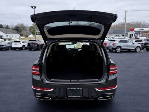 Used 2023 Genesis GV80 2.5T w/ Prestige 20" Package image 11