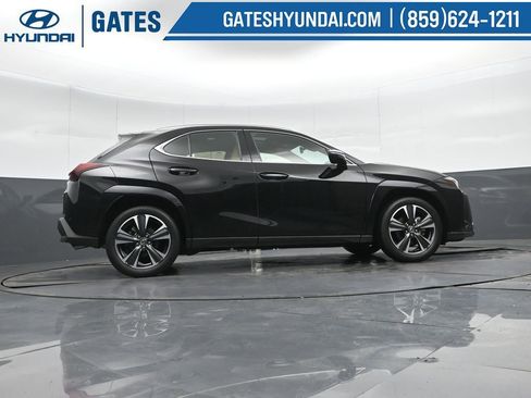 Used 2025 Lexus UX 300h AWD w/ Cold Area Package image 44