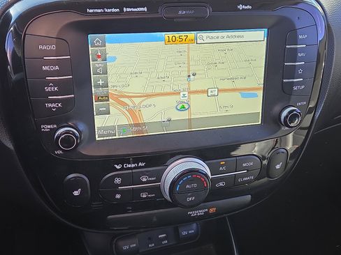 Used 2019 Kia Soul ! w/ Technology Package image 14